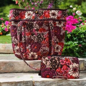 Vera Bradley Large “Vera” Toggle Tote Bag & Lg Zip Around Wallet in Rosewood EUC